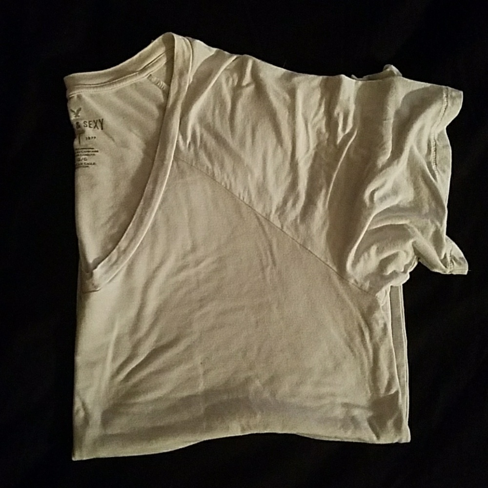 American Eagle tee